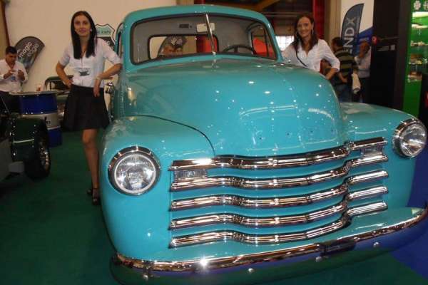 Chevrolet truck 3100 1953  VENDU Motors V8