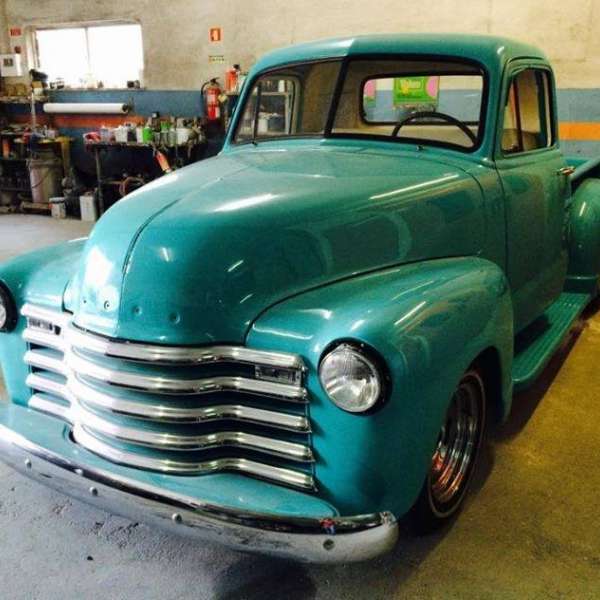 Pick up 1953 motors v8