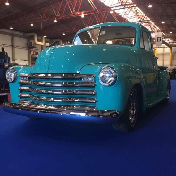 Pick up 1953 motors v8