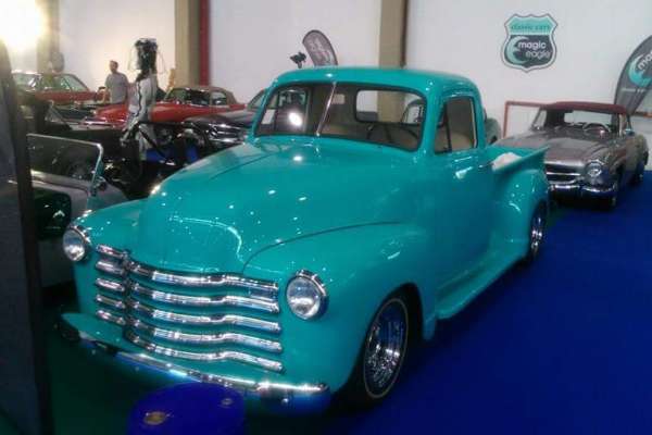 Chevrolet truck 3100 1953  VENDU Motors V8