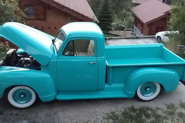 Chevrolet truck 3100 1953  VENDU Motors V8