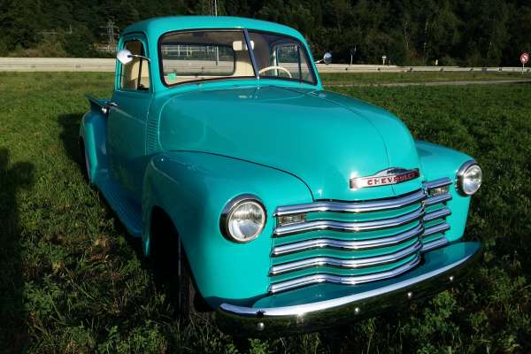 Chevrolet truck 3100 1953  VENDU Motors V8