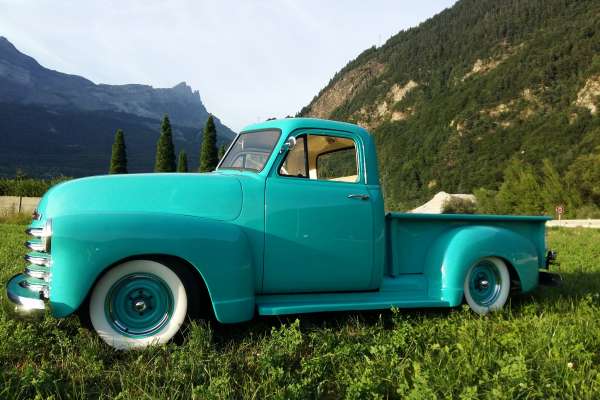 Chevrolet truck 3100 1953  VENDU Motors V8