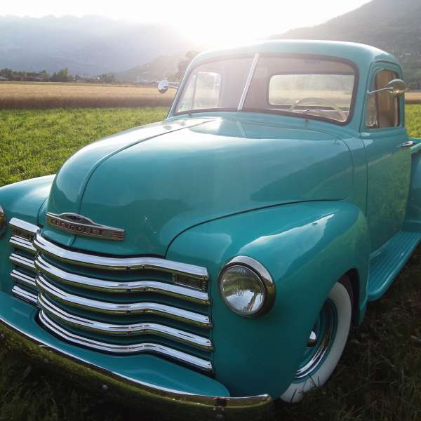 Pick up 1953 motors v8