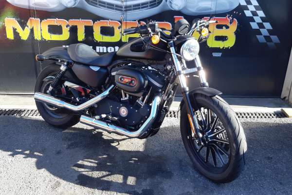 Harley Davidson Sporster     VENDU Motors V8