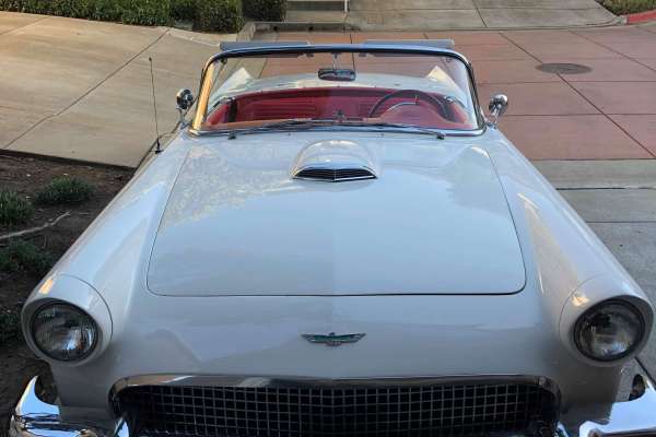 Ford Thunderbird I Classic Birds 1957  VENDU Motors V8