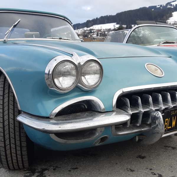 IMPORT Chevrolet Corvette 1959  motors v8