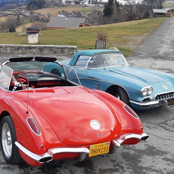 IMPORT Chevrolet Corvette 1959  motors v8