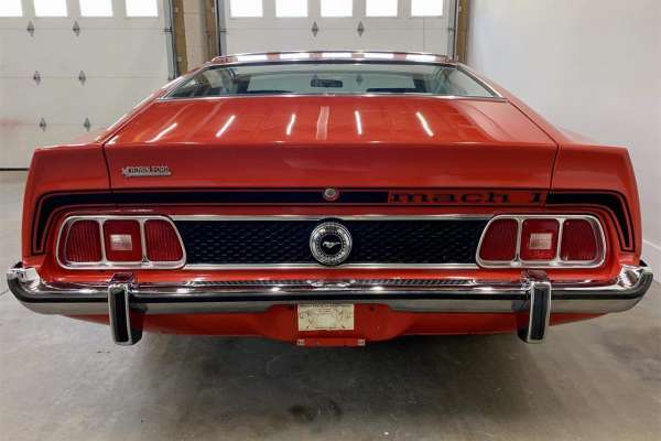 FORD MUSTANG 1973 FASTBACK   VENDU  Motors V8