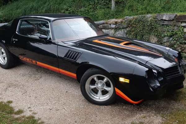 Chevrolet Camaro Z 28 Motors V8