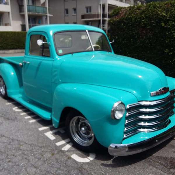 Pick up 1953 motors v8