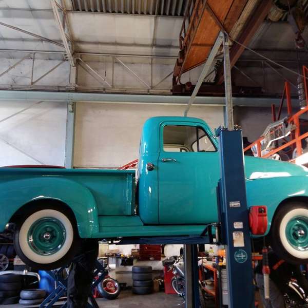 Pick up 1953 motors v8