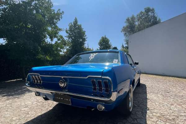 Ford Mustang 1968 Motors V8