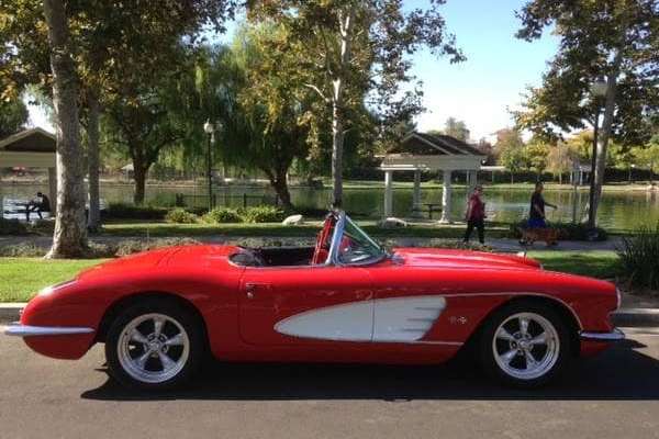 Chevrolet Corvette C1 1959 Motors V8