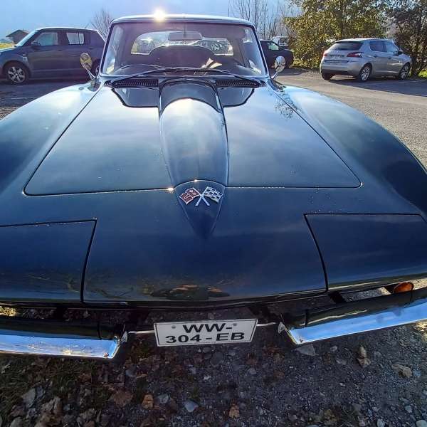 Chevrolet Corvette C2 1965 motors v8