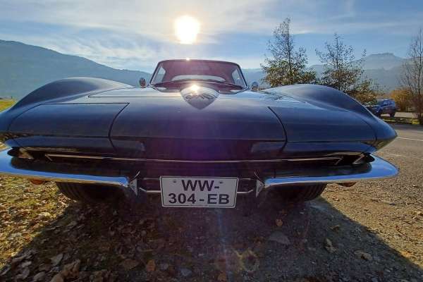 Toute  pièces détachées origine et rechange d'origine USA Motors V8