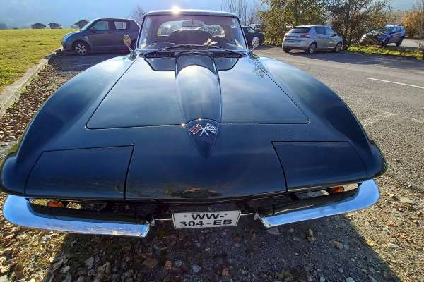 Toute  pièces détachées origine et rechange d'origine USA Motors V8