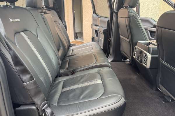 Marque : Ford F 150  V6 3.5l  Année :  2019 Motors V8