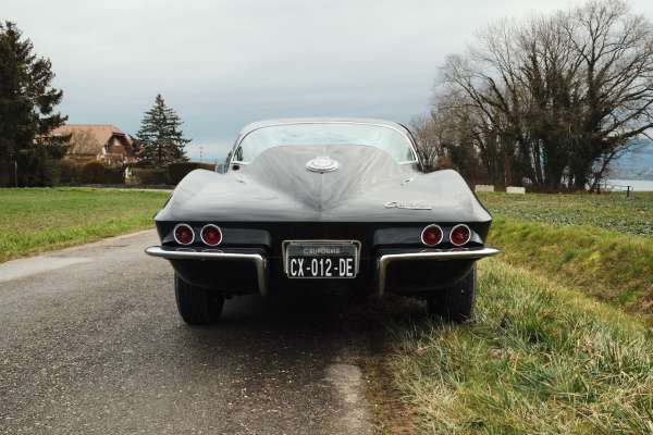 Chevrolet Corvette 1965 Motors V8